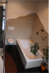 Andreas Rentsch 2006: Badezimmer mit tiefgelegter Wanne Modell Lotus