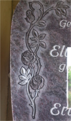 Rosenranke auf Grabstein, Vorzustand