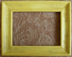 Anja Sichardt 2008: Abgeschliffener Holzbilderrahmen mit Kreidegrund und grundiertem Ornament