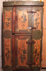 Bauernschrank, Vorzustand, Frontalansicht